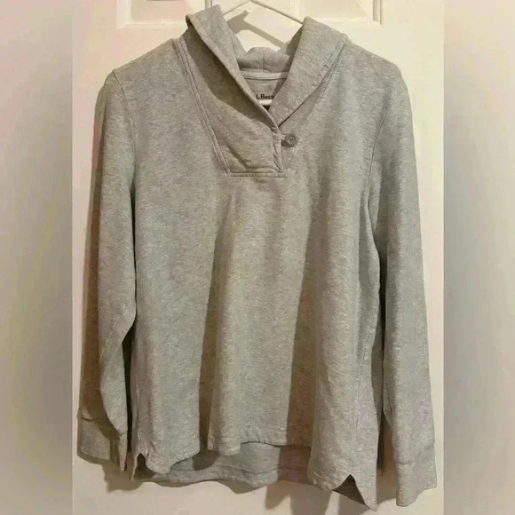 L.L. Bean Gray Pullover Sweater with Button Cowlneck Petite Medium - Picture 1 of 3